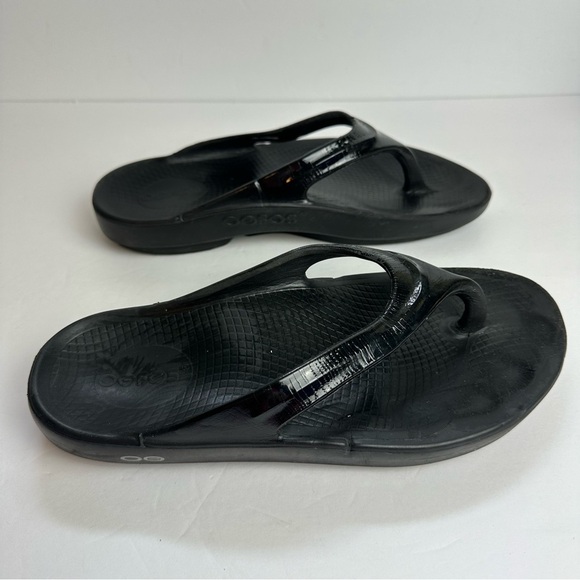 Oofos Oolala Flip Flop Women's Size 9 Sandals EU 40 Thongs Black Recovery - Picture 4 of 10